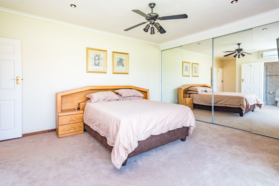 5 Bedroom Property for Sale in Club Milos Estate Free State